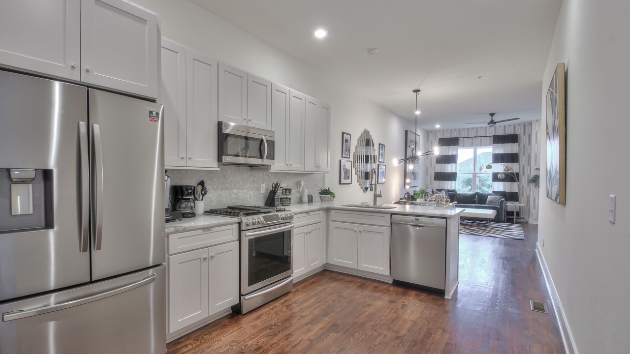 Photo of Kitchen in Hillsboro West End