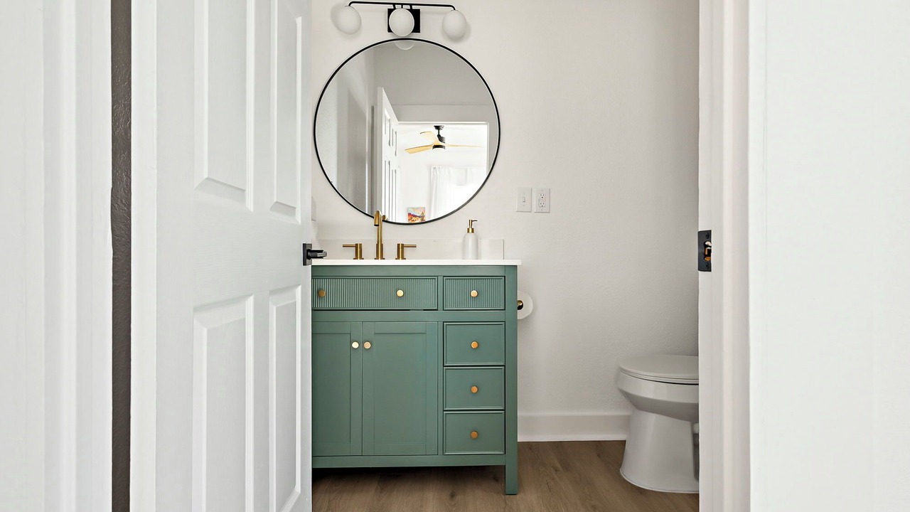 Photo of Bathroom in Chestnut