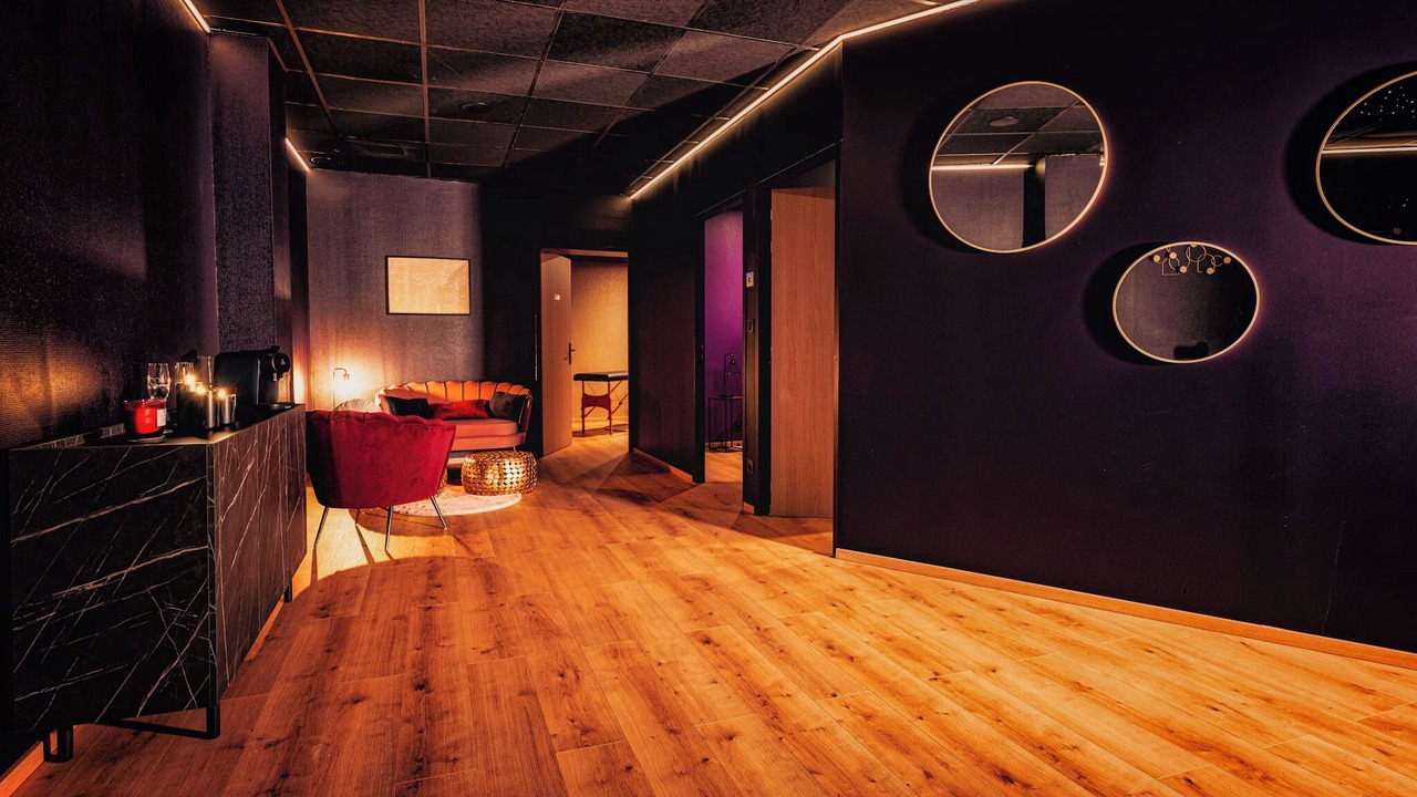 Photo of Others in Cognac