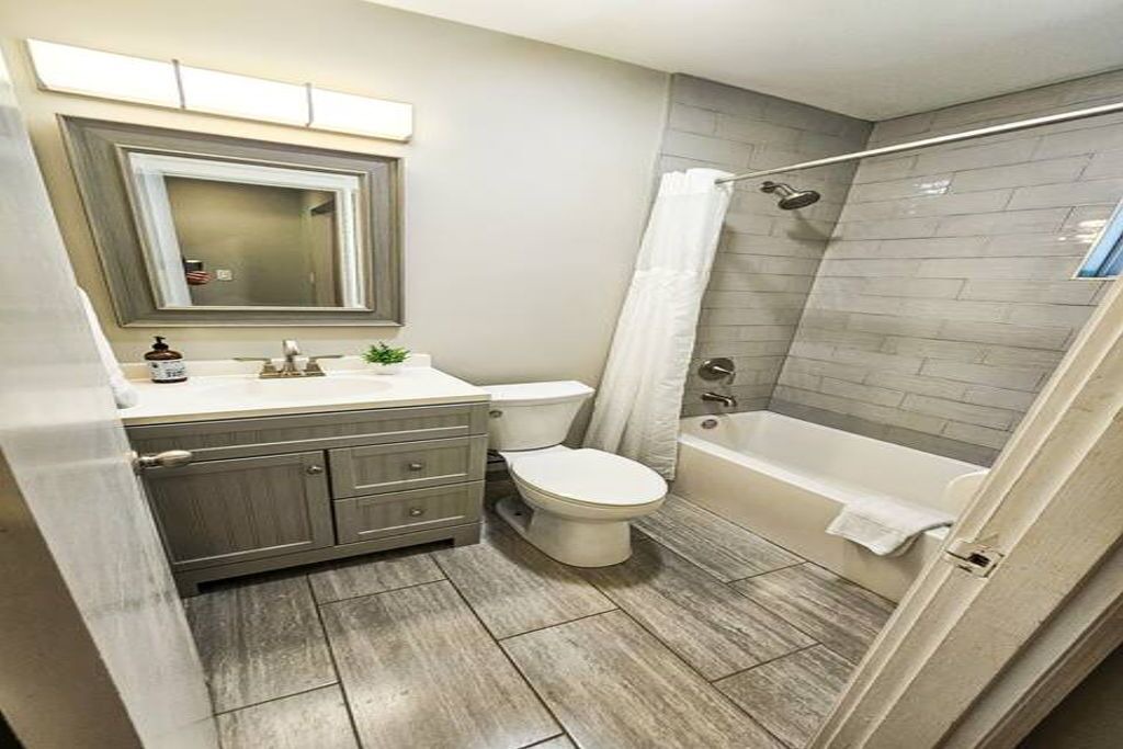Photo of Bathroom in Oakhurst