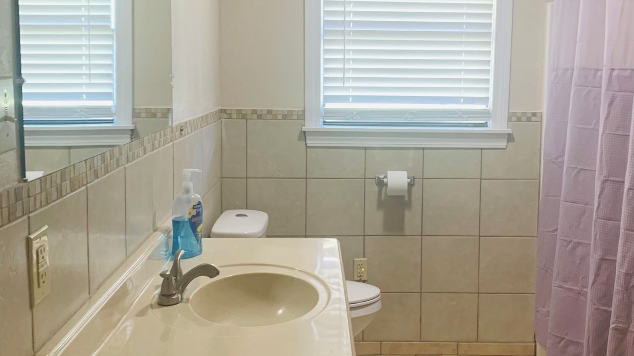Photo of Bathroom in Gonzales