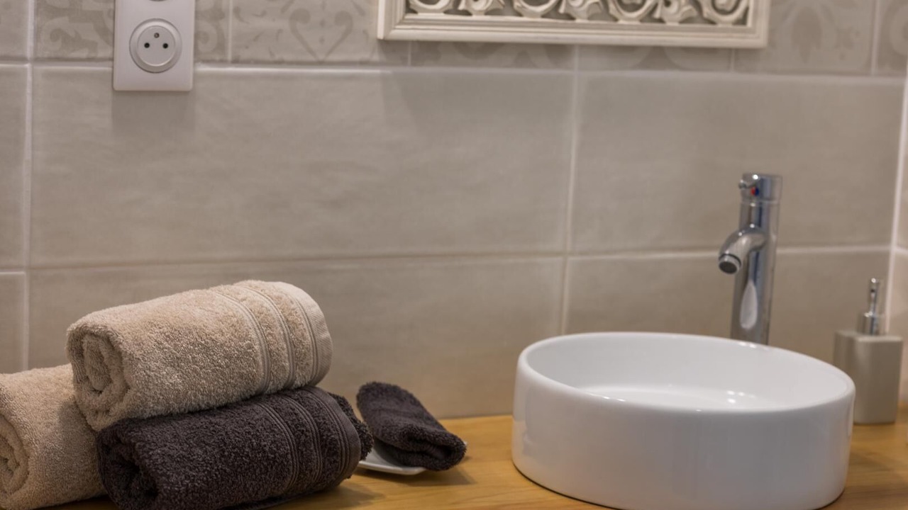 Photo of Bathroom in Sabres