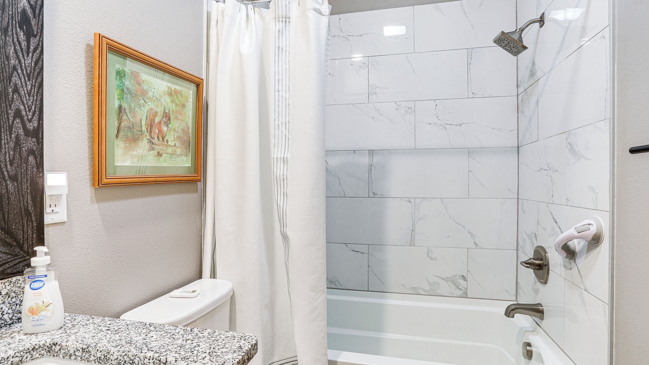 Photo of Bathroom in Drasco