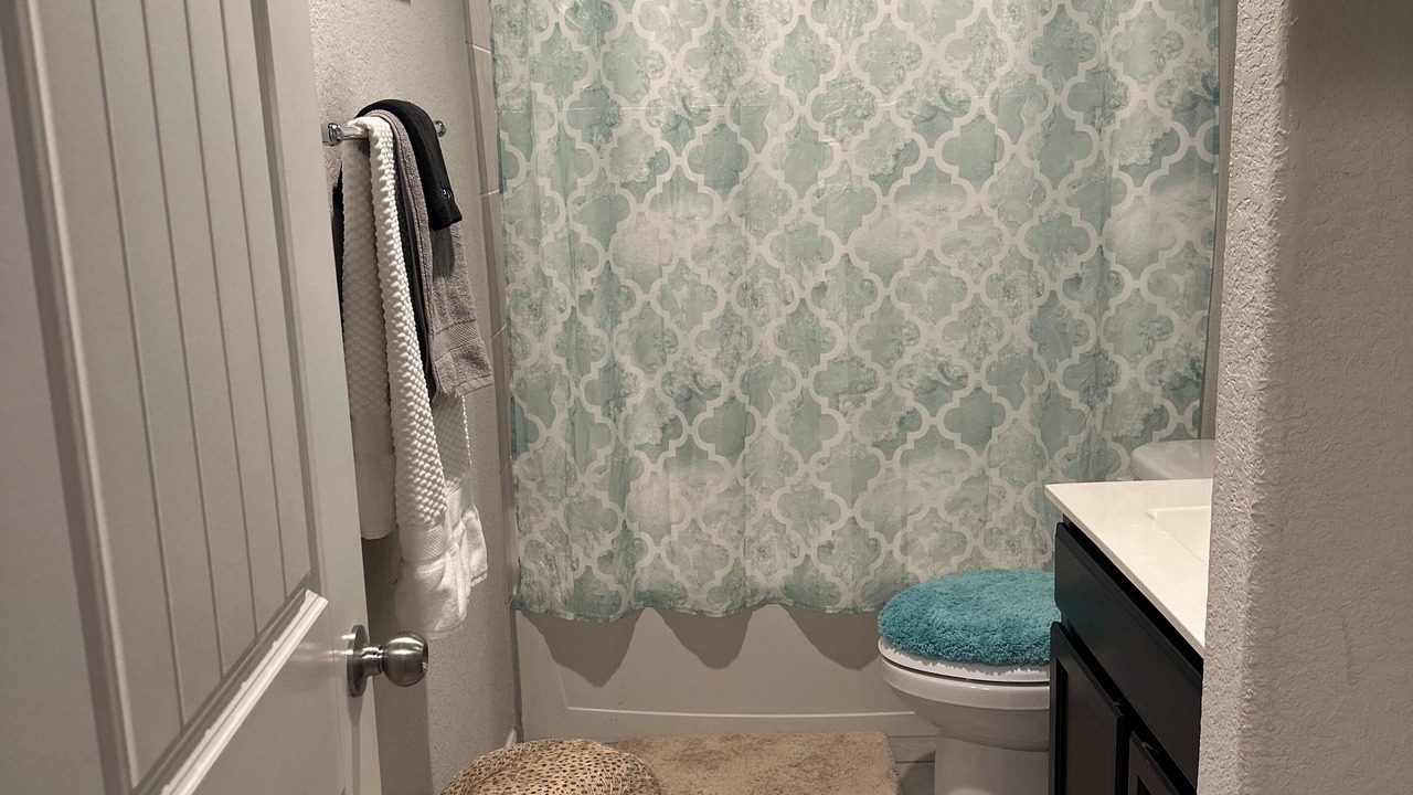 Photo of Bathroom in Clodine