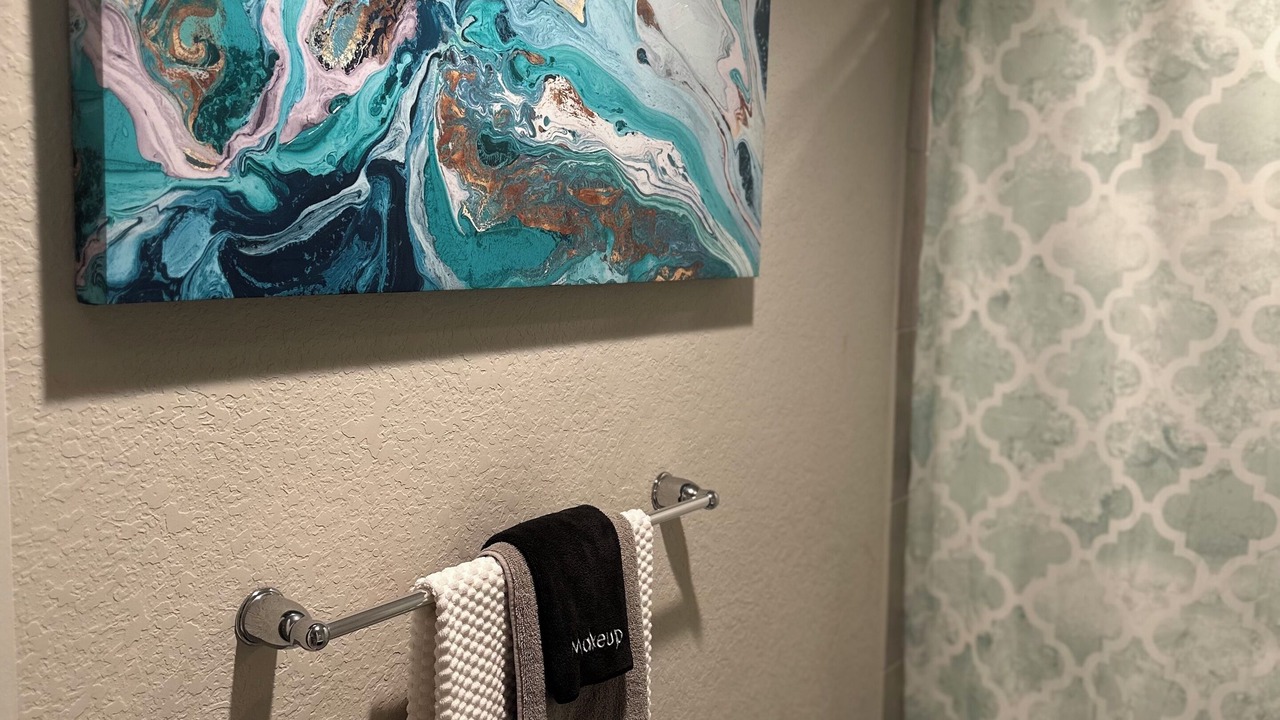 Photo of Bathroom in Clodine