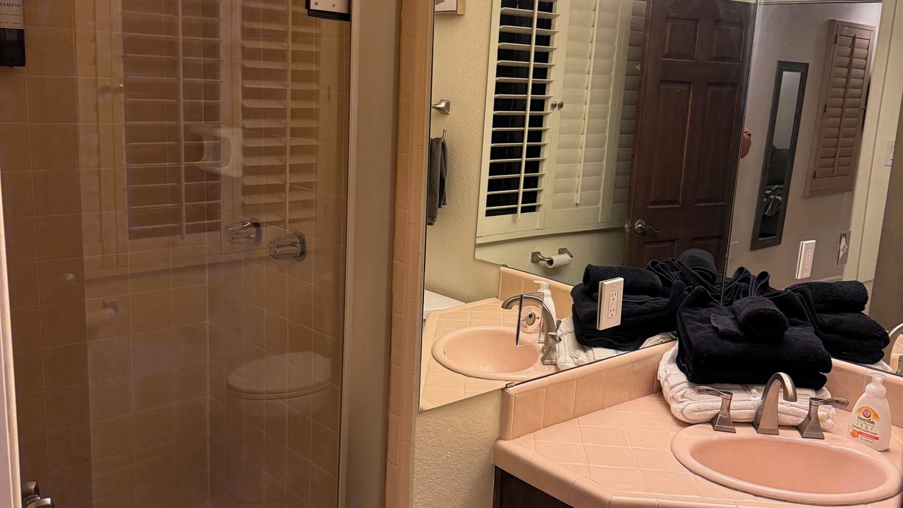 Photo of Bathroom in Roosevelt