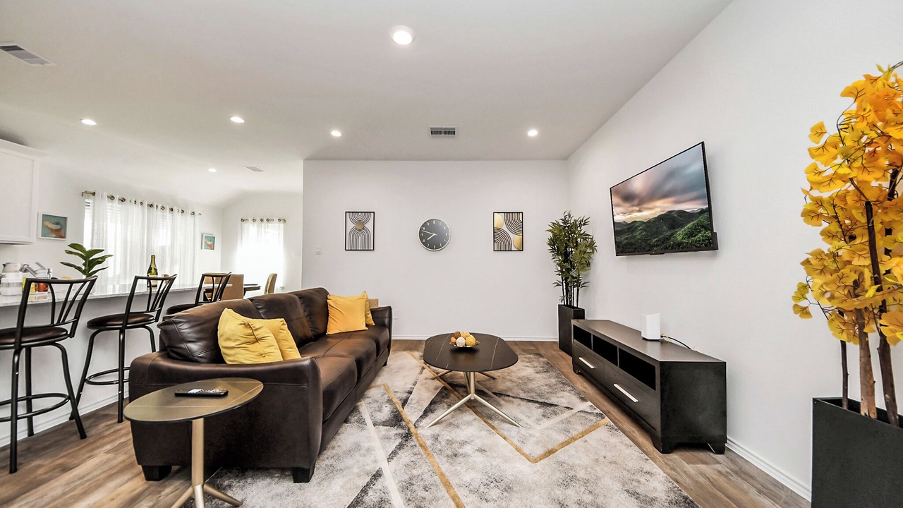 Photo of Livingroom in Barker