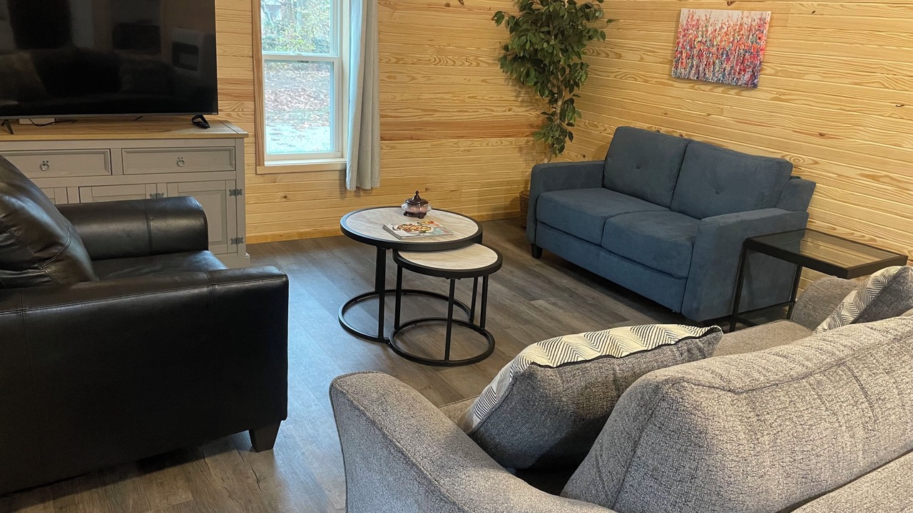 Photo of Livingroom in Elkins