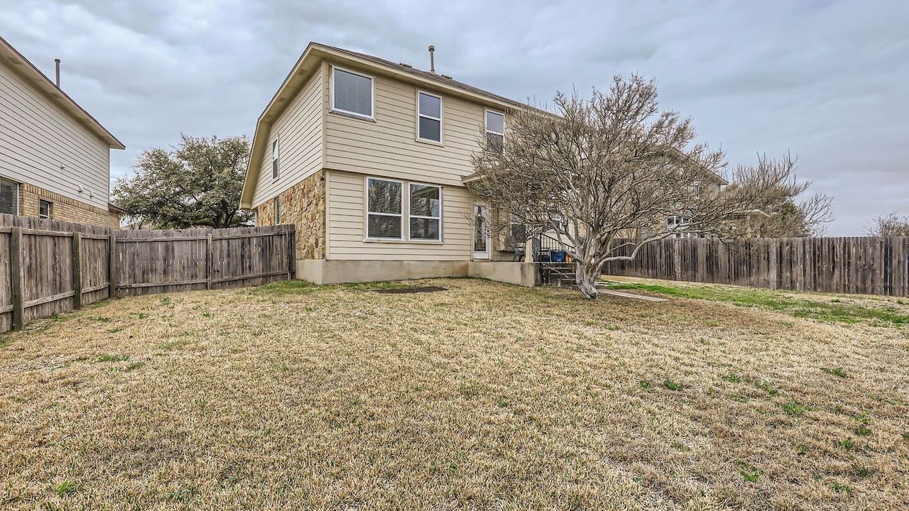 Photo of Outdoor in Avery Ranch Far West