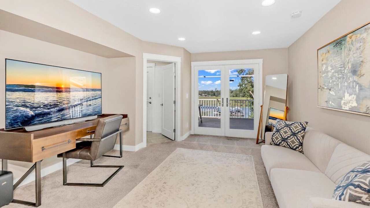 Photo of Livingroom in Mound