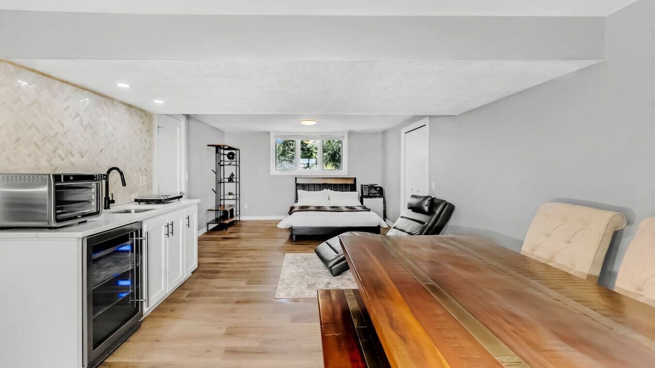 Photo of Bedroom in Mound