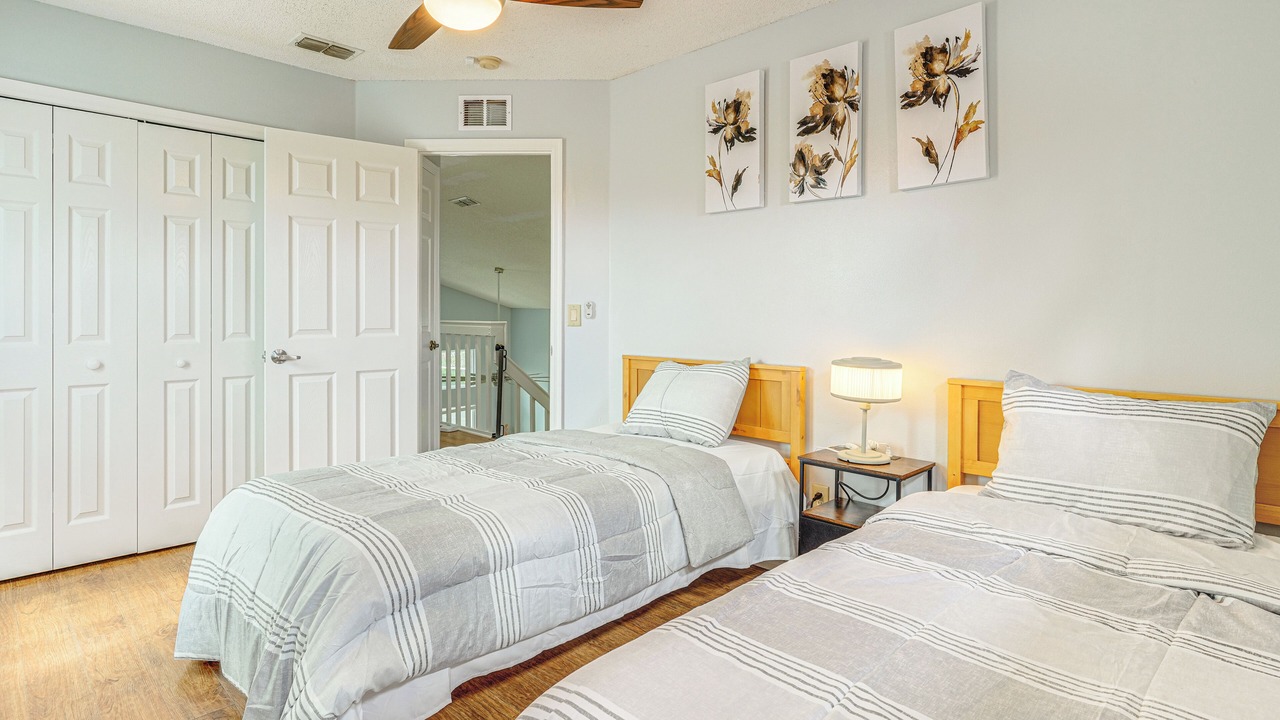 Photo of Bedroom in Lake Davenport Estates