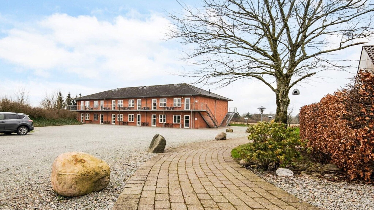 Photo of Outdoor in Korning