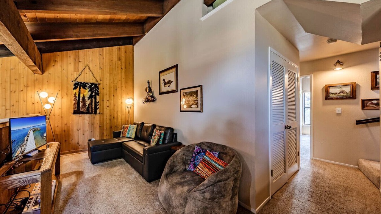 Photo of Livingroom in Rancho Bijou