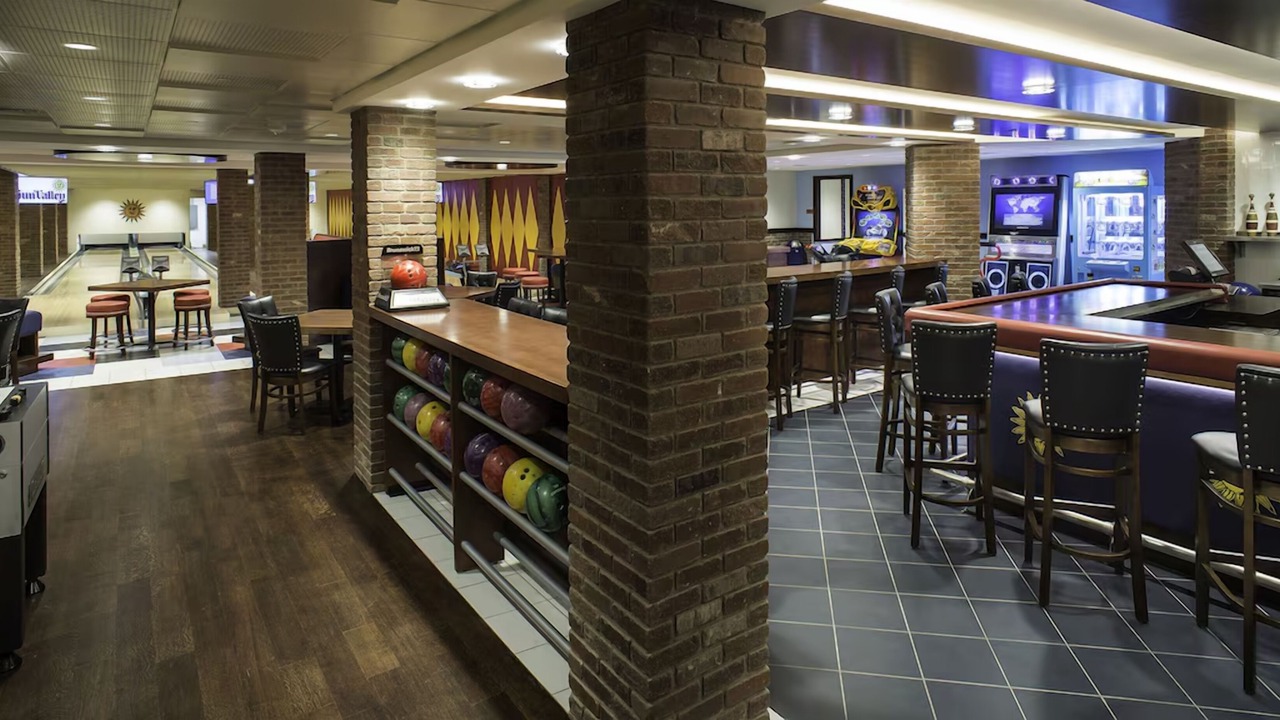 Photo of Bedroom in Elkhorn