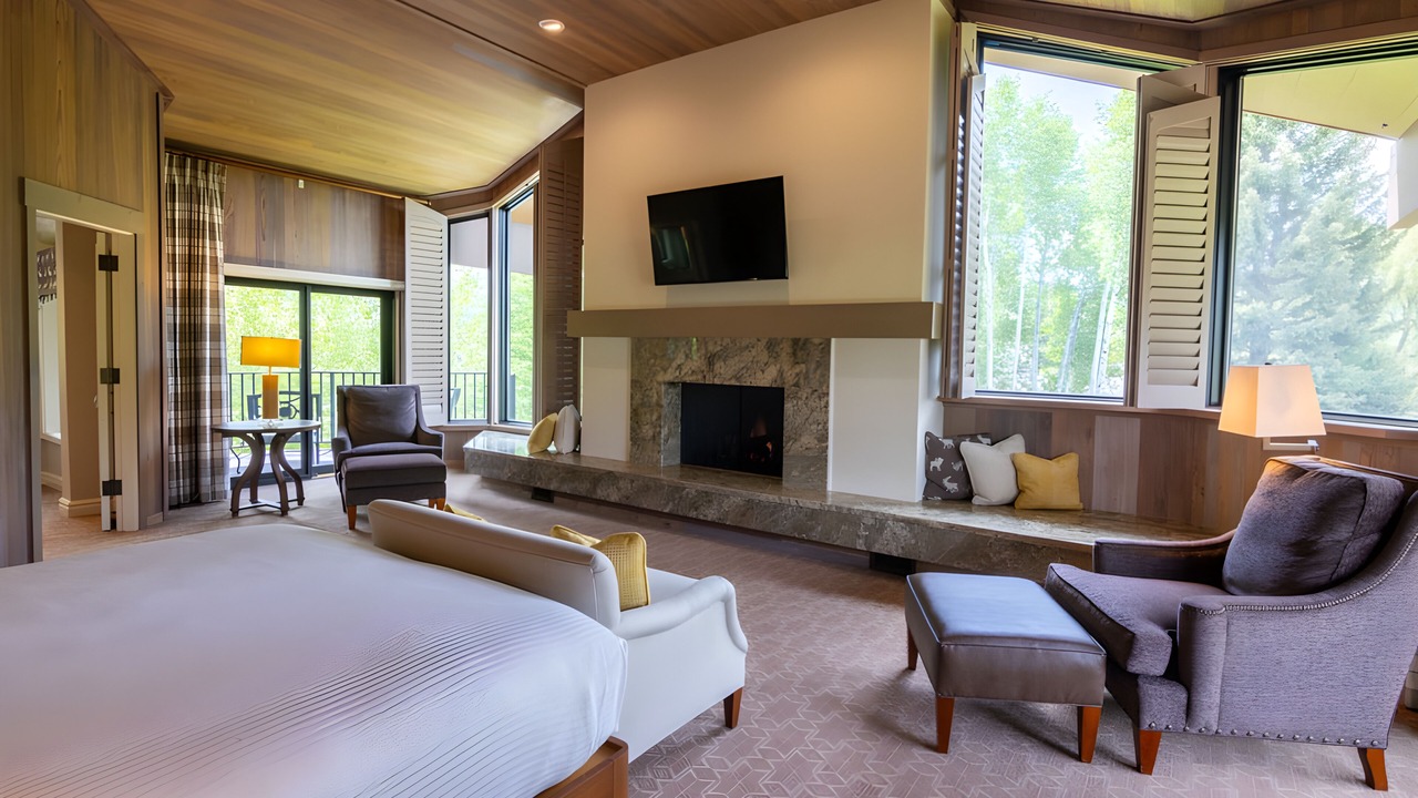 Photo of Bedroom in Elkhorn