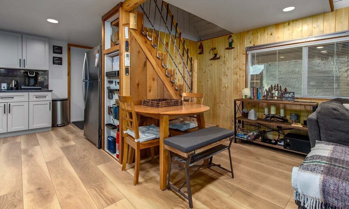 Photo of Others in Packwood