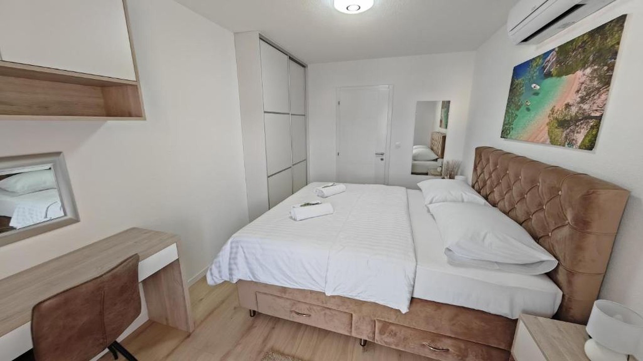 Photo of Bedroom in Dicmo