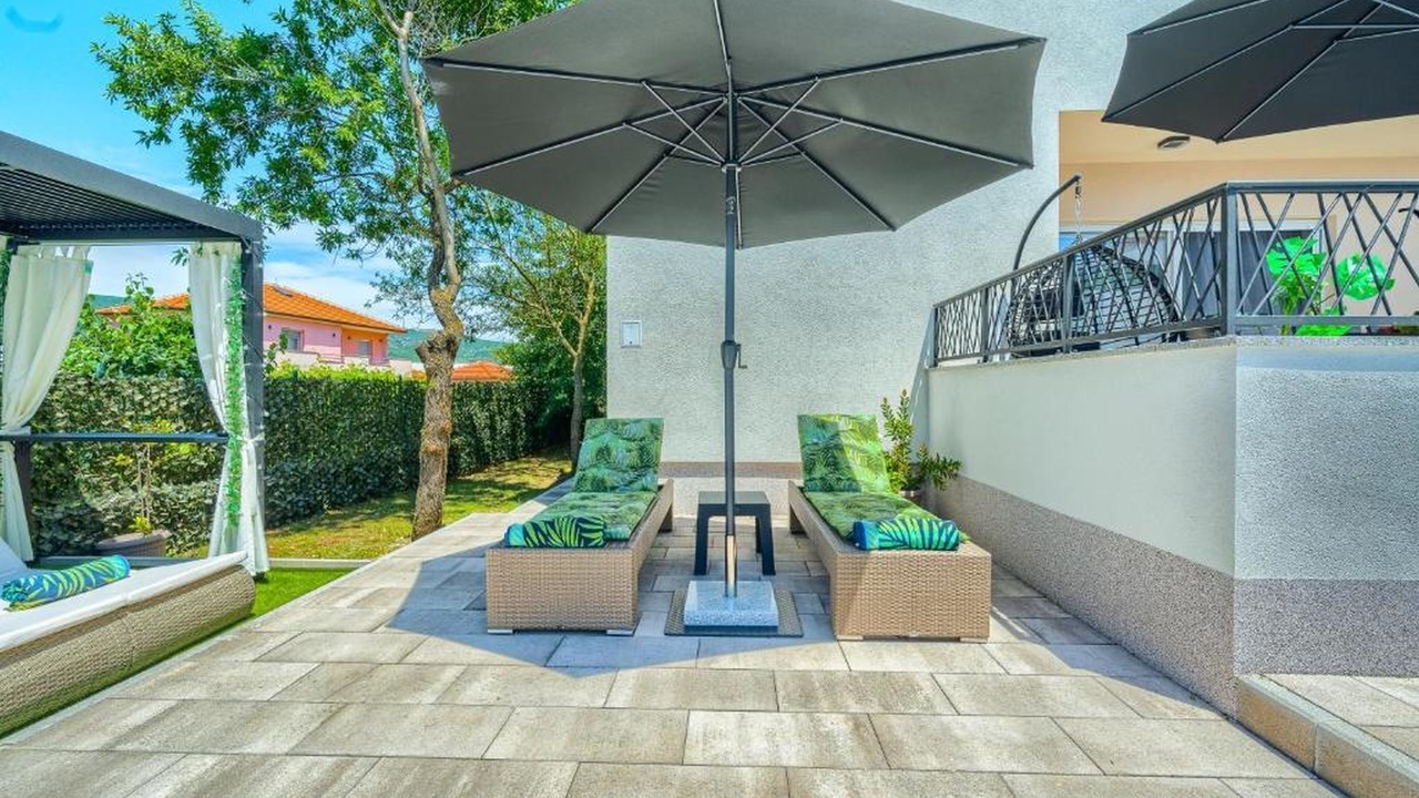 Photo of Patio Balcony in Dicmo