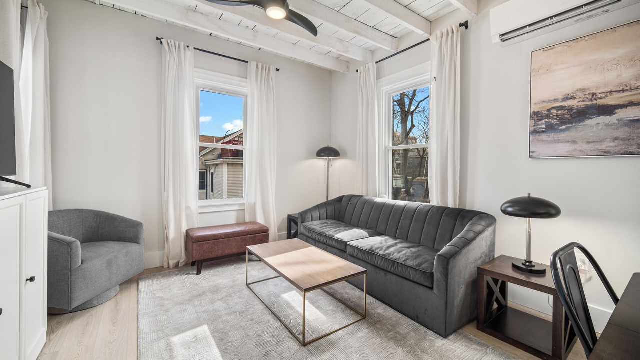 Photo of Livingroom in Hyde Square