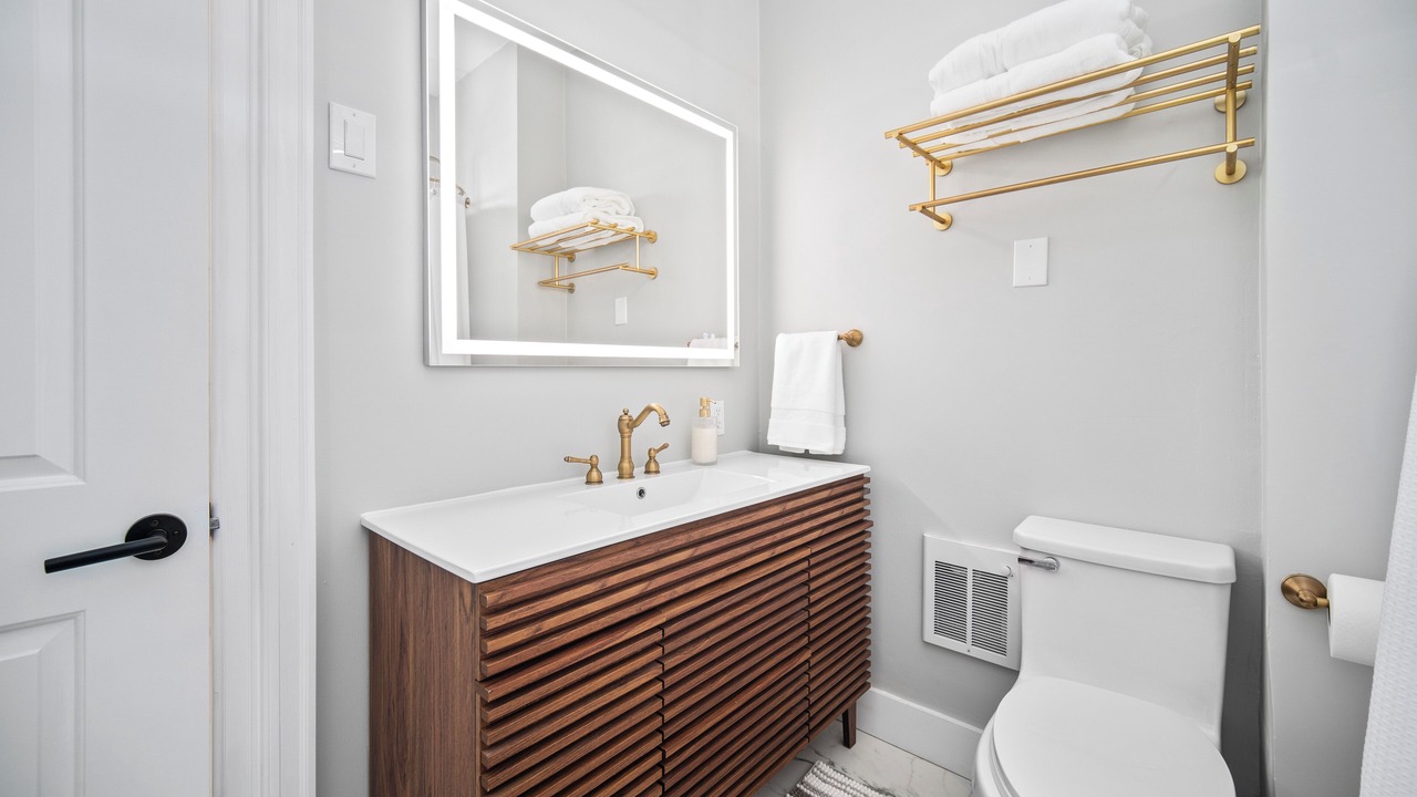 Photo of Bathroom in Hyde Square