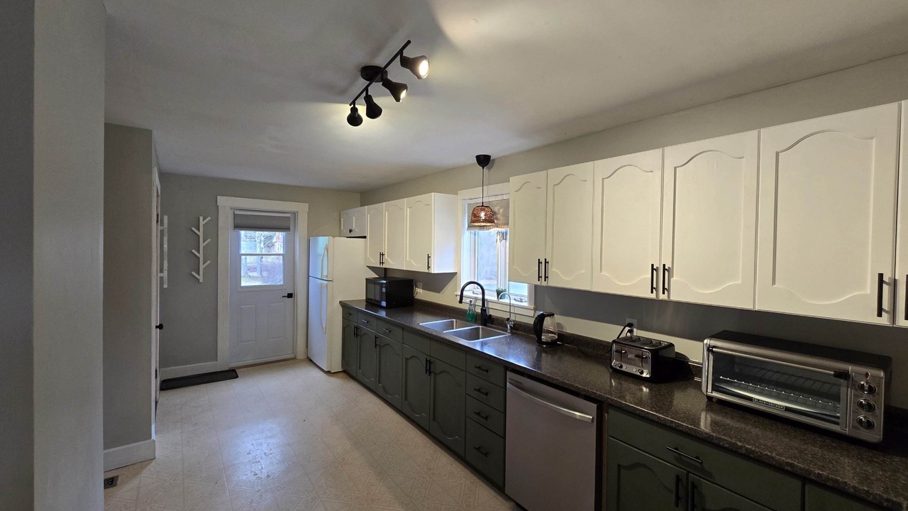 Photo of Kitchen in Shelburne