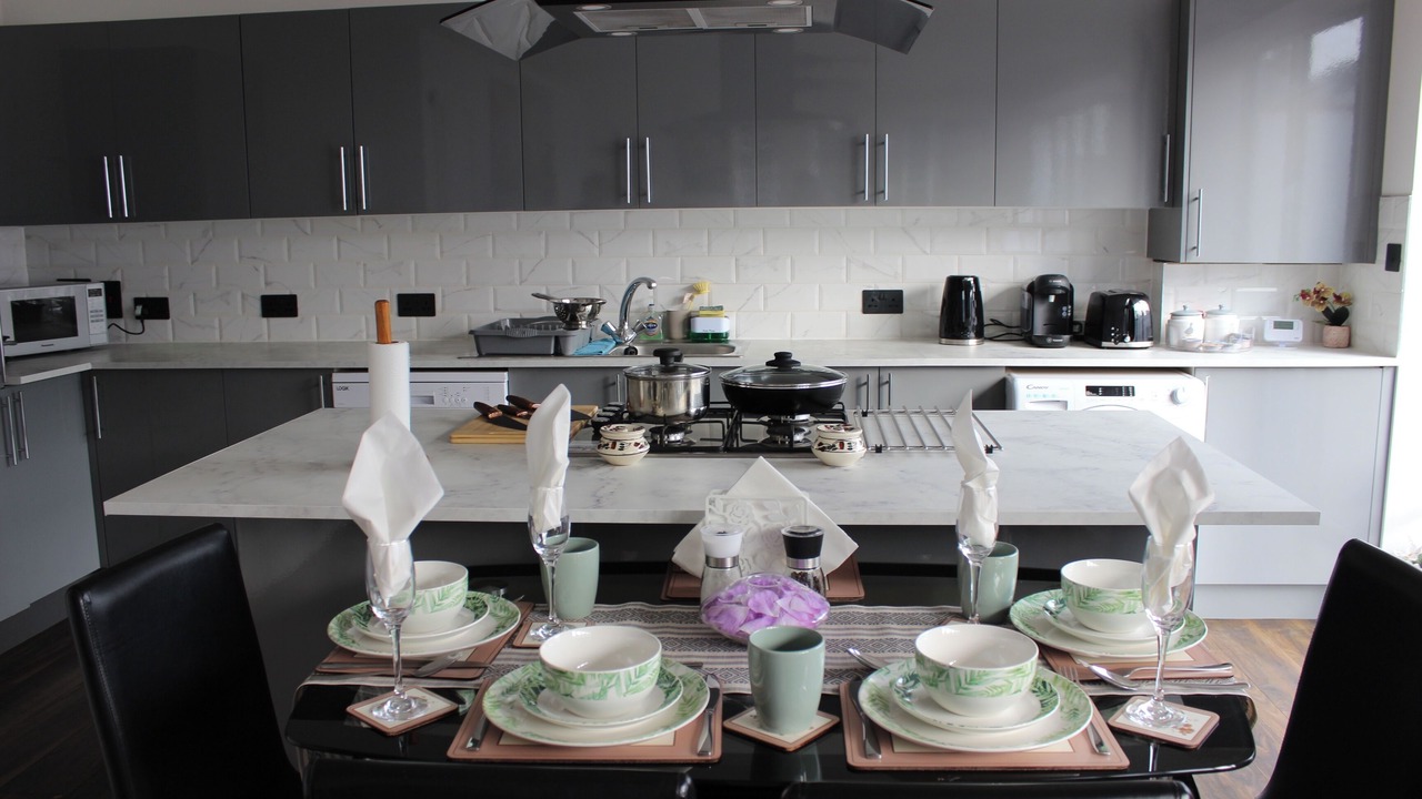 Photo of Others in West Thurrock