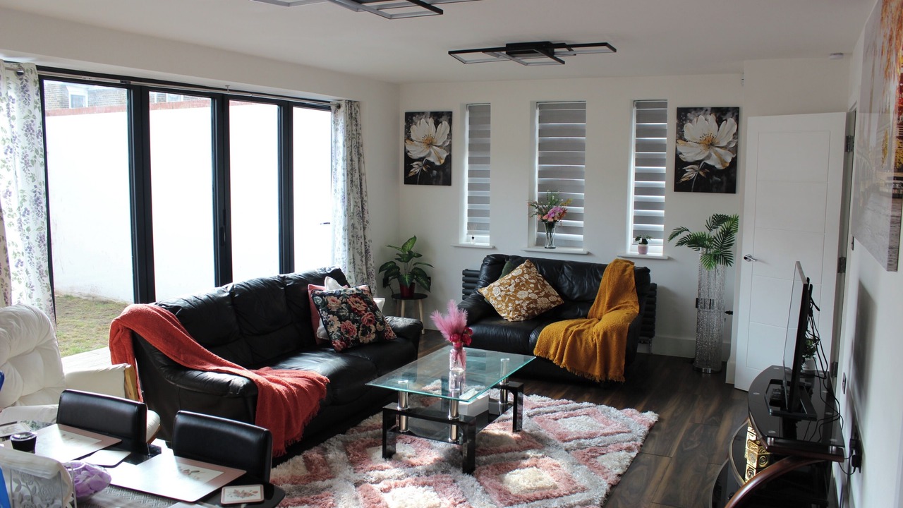 Photo of Others in West Thurrock