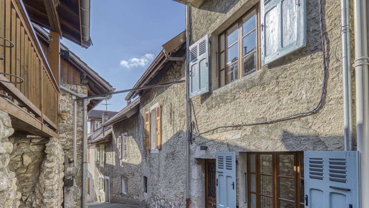 Photo of Outdoor in Menthon-Saint-Bernard