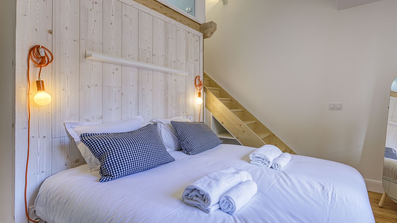 Photo of Bedroom in Menthon-Saint-Bernard