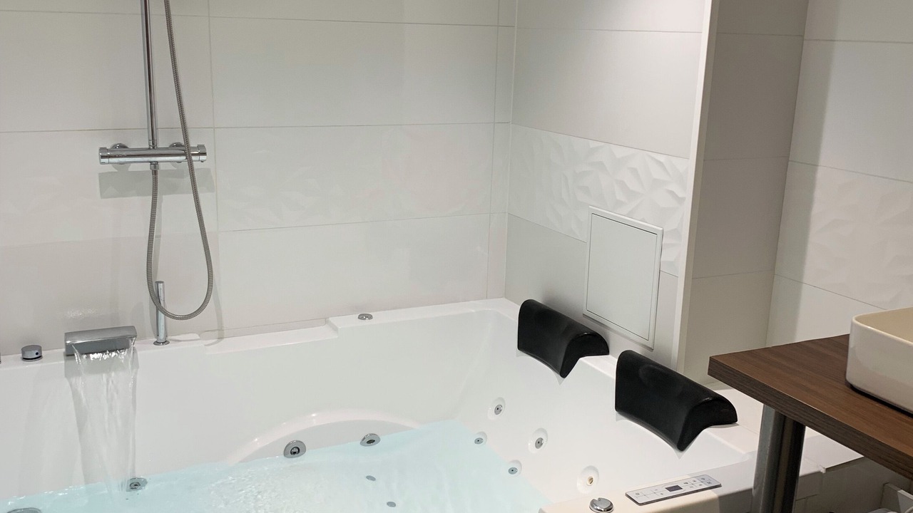 Photo of Bathroom in Quartier Vieux Marche-Cathedrale