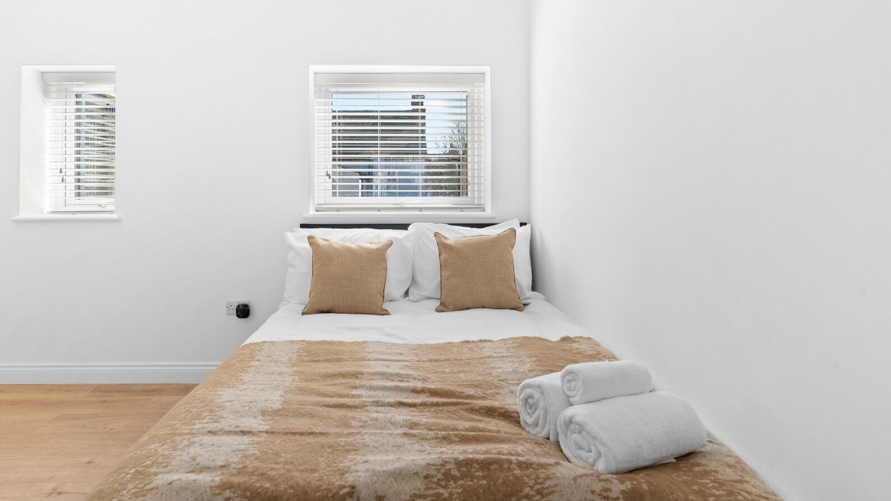 Photo of Bedroom in Woodside