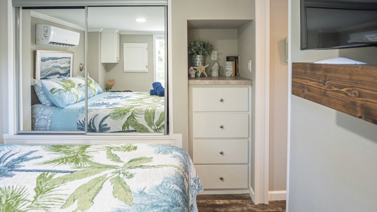 Photo of Bedroom in Largo Gardens