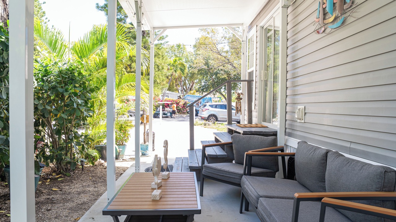 Photo of Patio Balcony in Largo Gardens