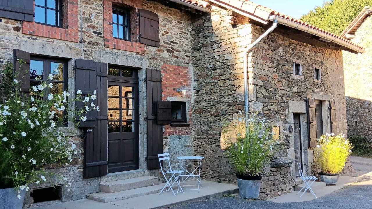 Photo of Outdoor in Oradour-sur-Vayres