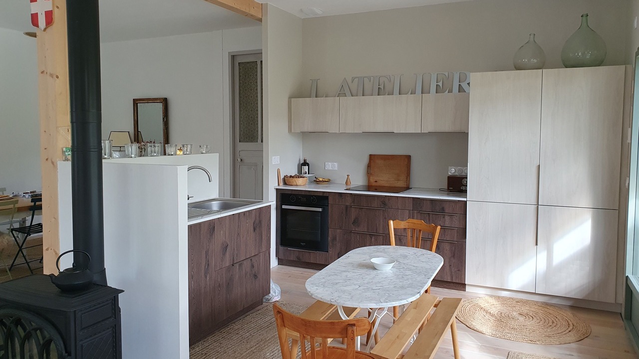 Photo of Others in Mery