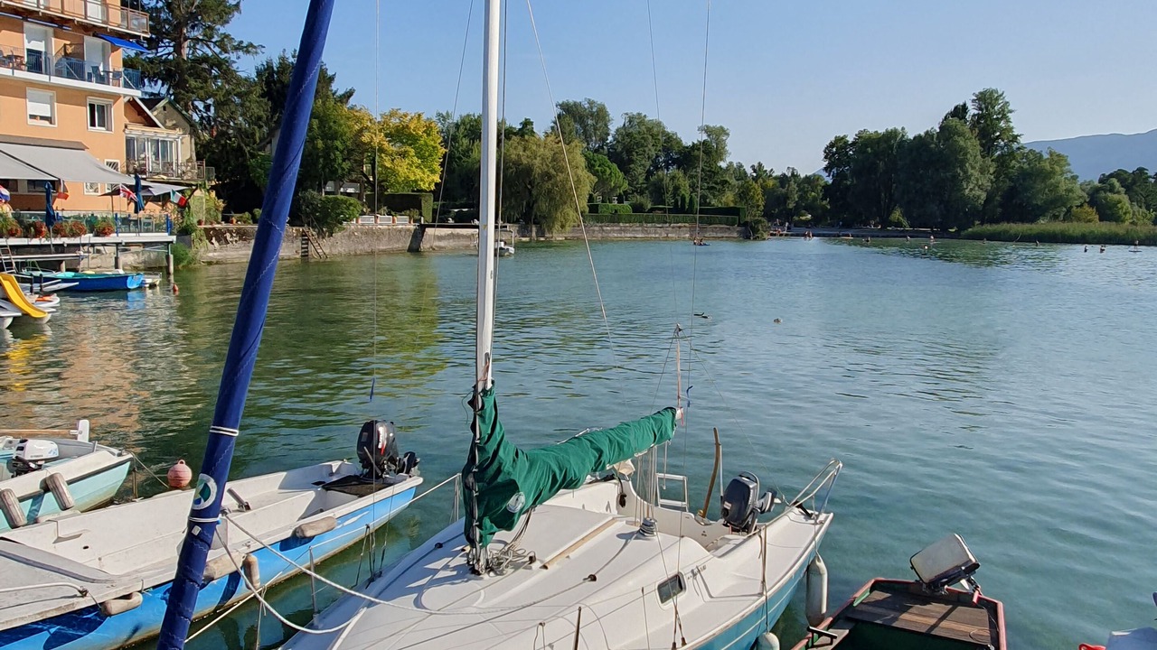 Photo of Others in Mery