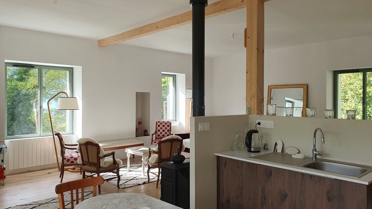 Photo of Others in Mery