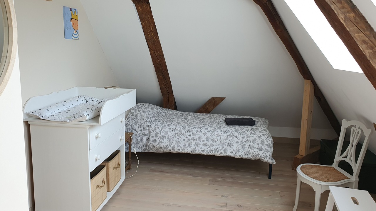 Photo of Bedroom in Mery