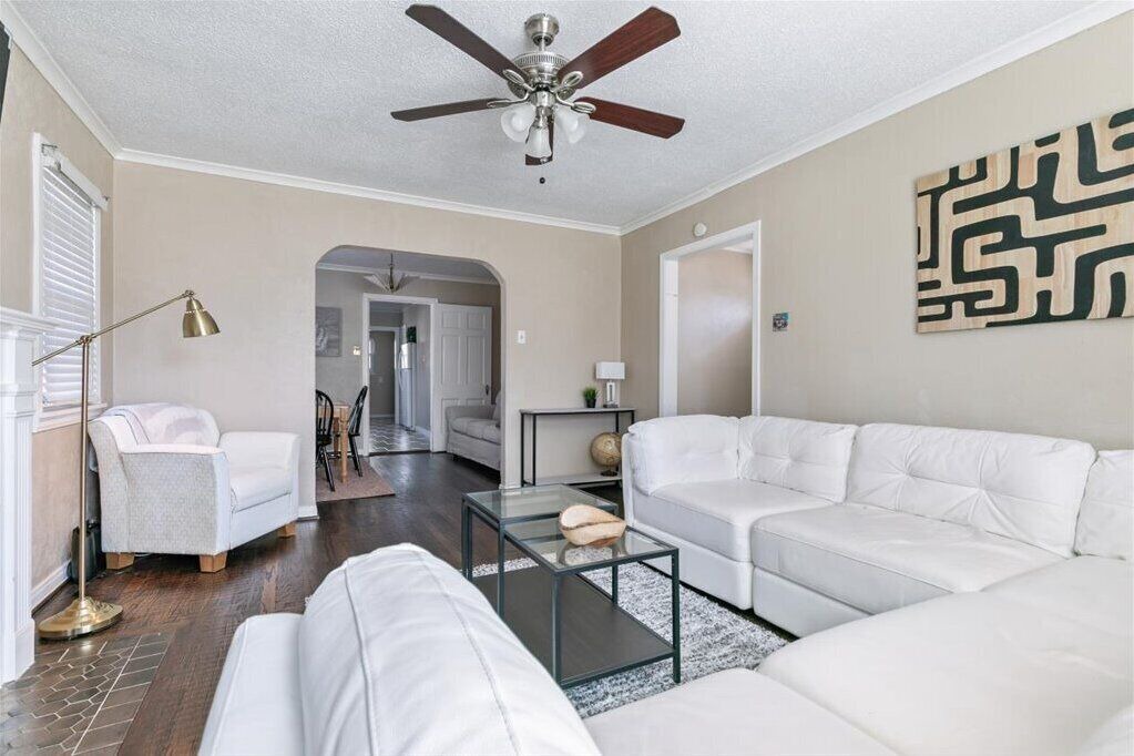 Photo of Livingroom in Richardson