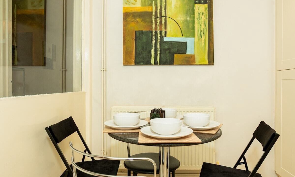 Photo of Others in Warwick