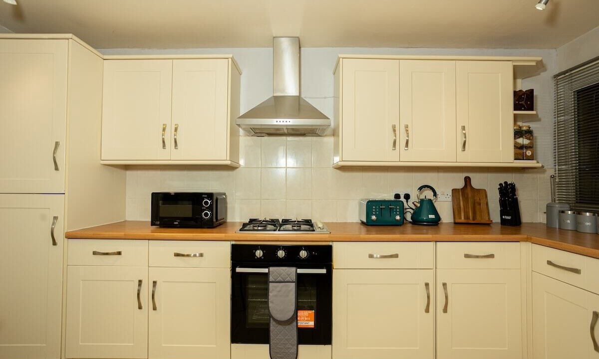 Photo of Others in Warwick