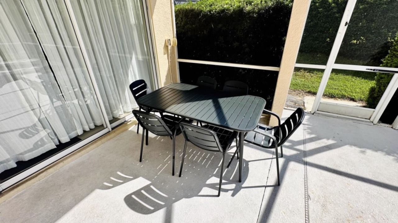 Photo of Outdoor in Lake Davenport Estates
