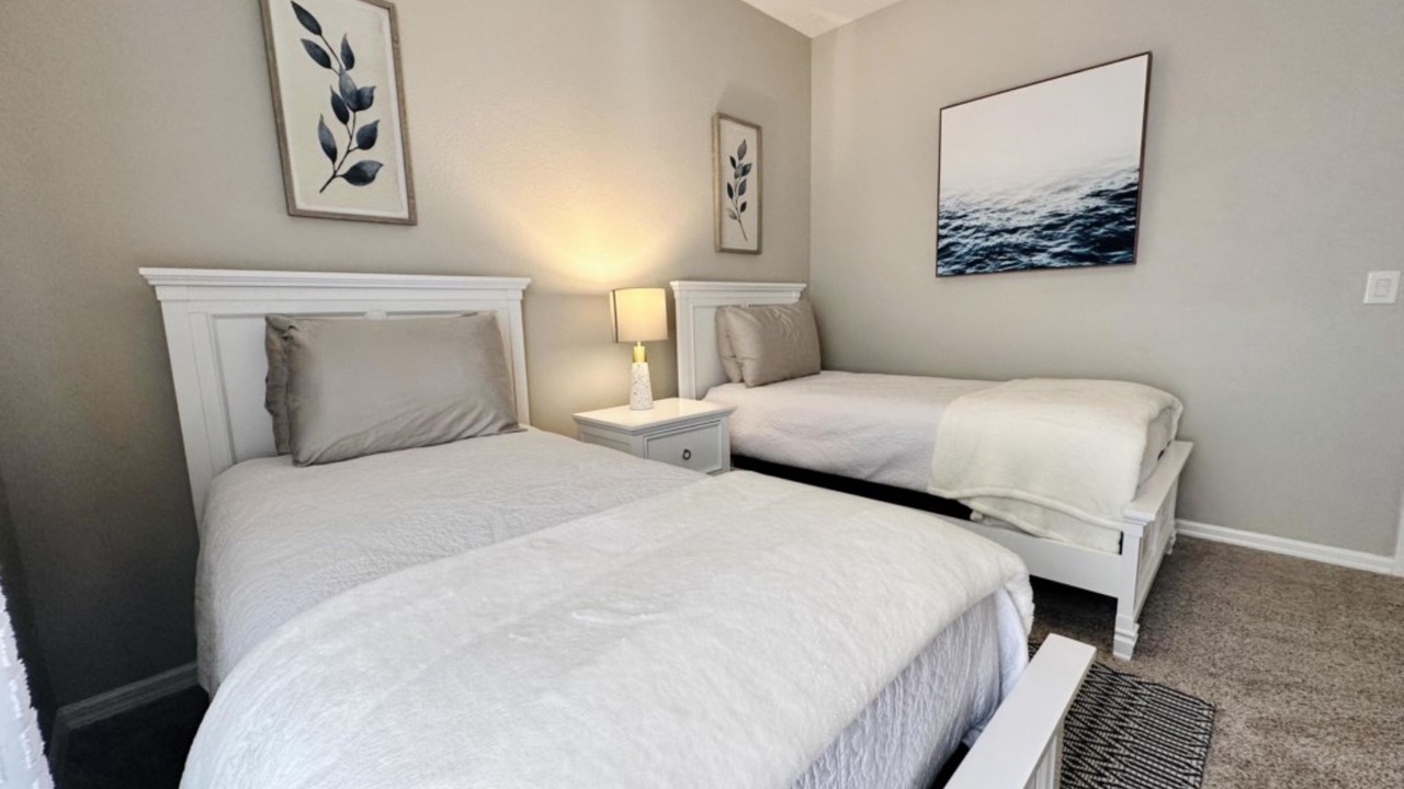 Photo of Bedroom in Lake Davenport Estates