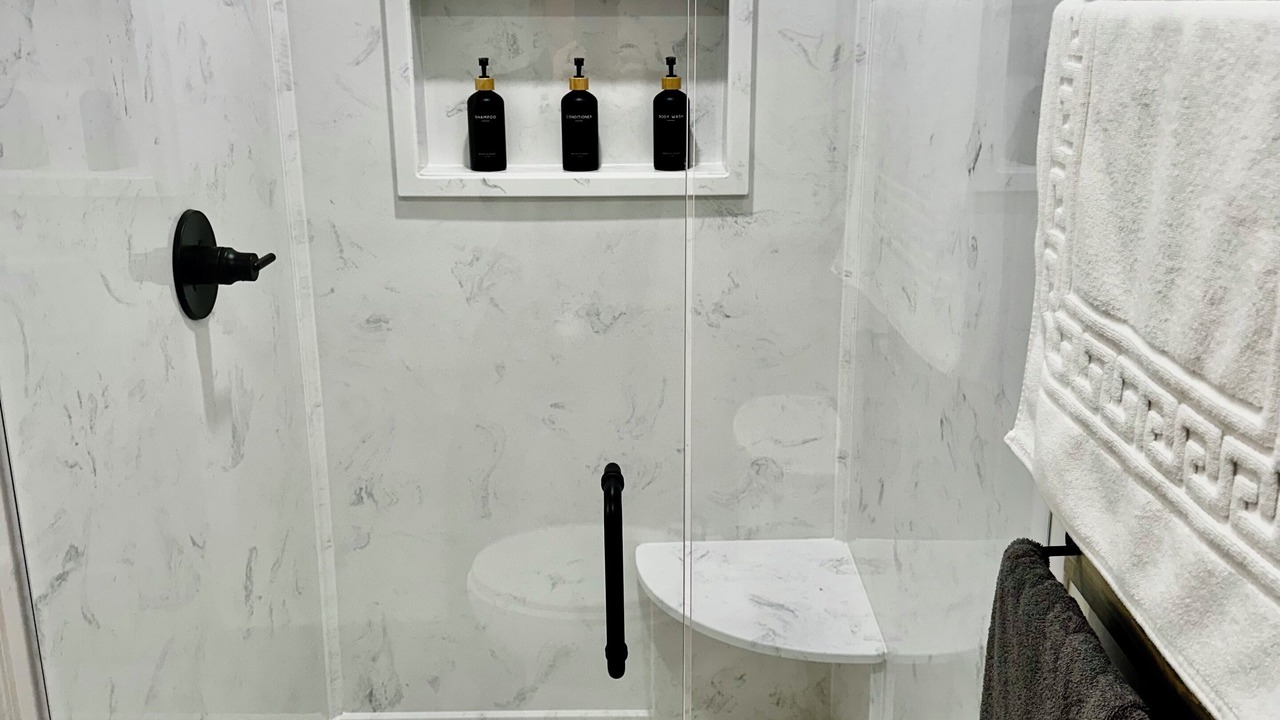 Photo of Bathroom in Parthenon