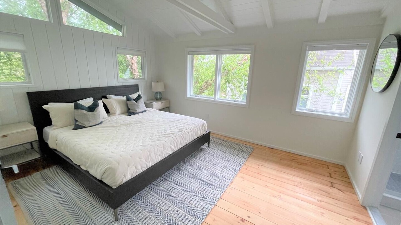 Photo of Others in North Shores