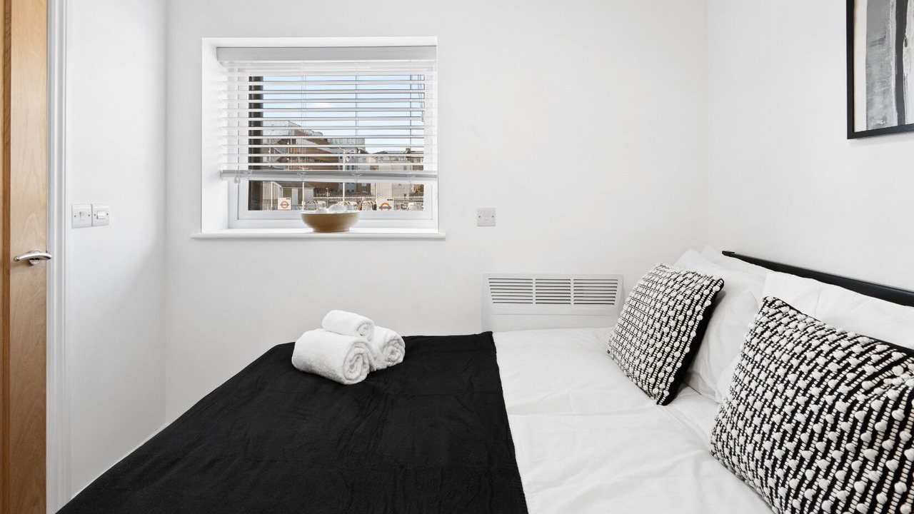 Photo of Bedroom in Woodside