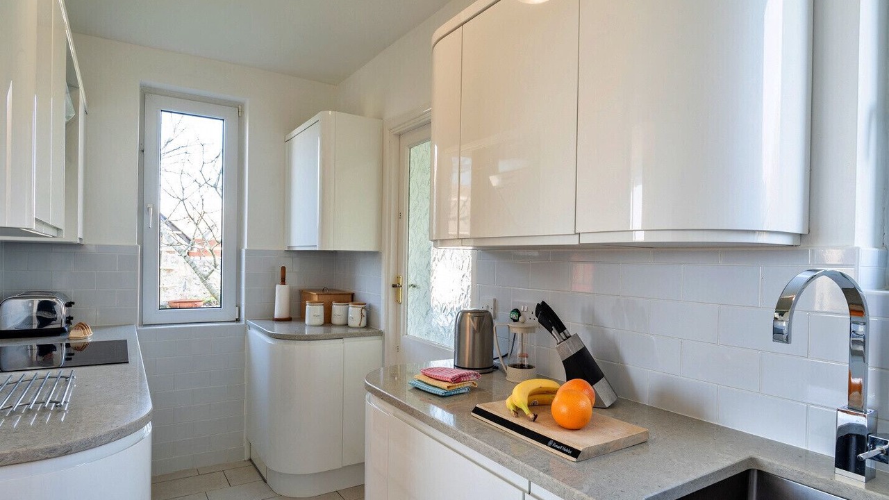 Photo of Kitchen in Marazion