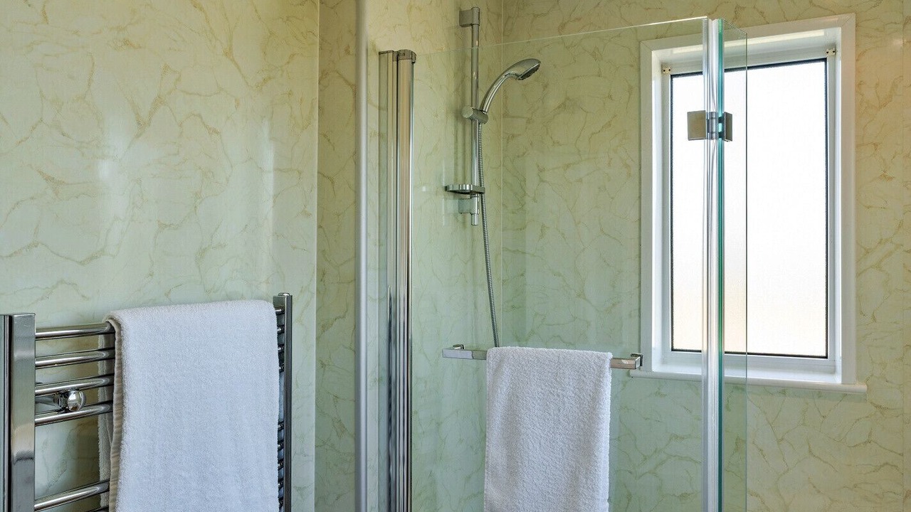 Photo of Bathroom in Marazion