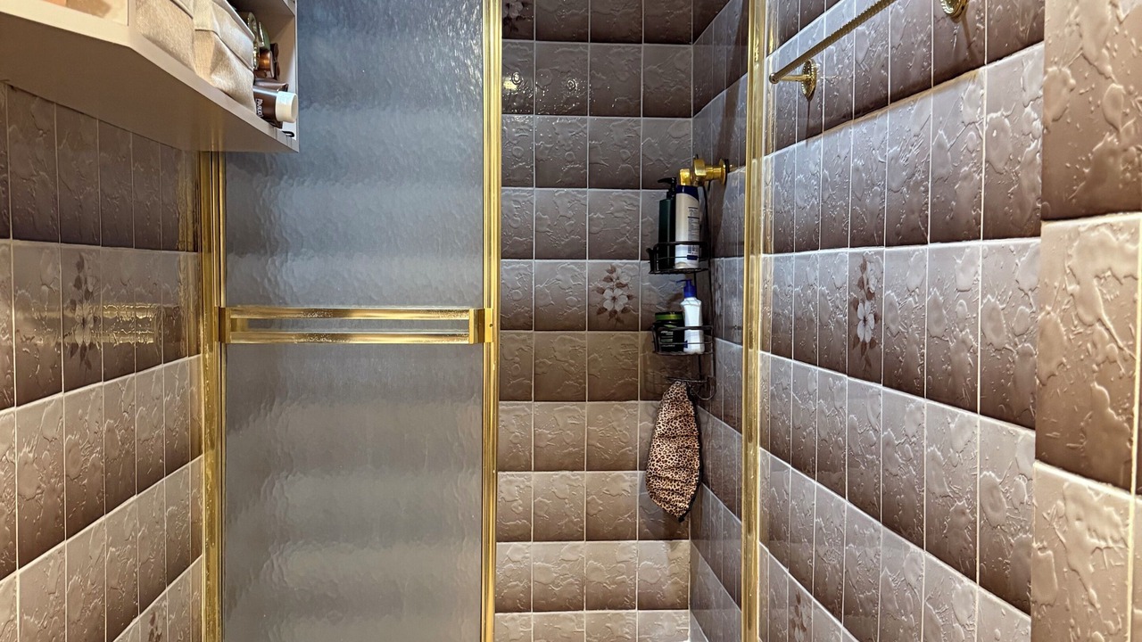 Photo of Bathroom in Miami Gardens